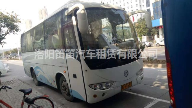 案例：大巴車租賃